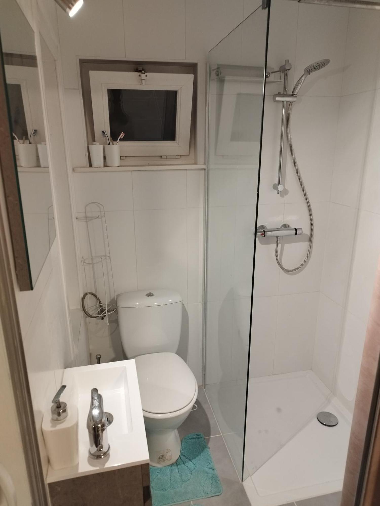 Modern Lux Studio Beringen Luaran gambar